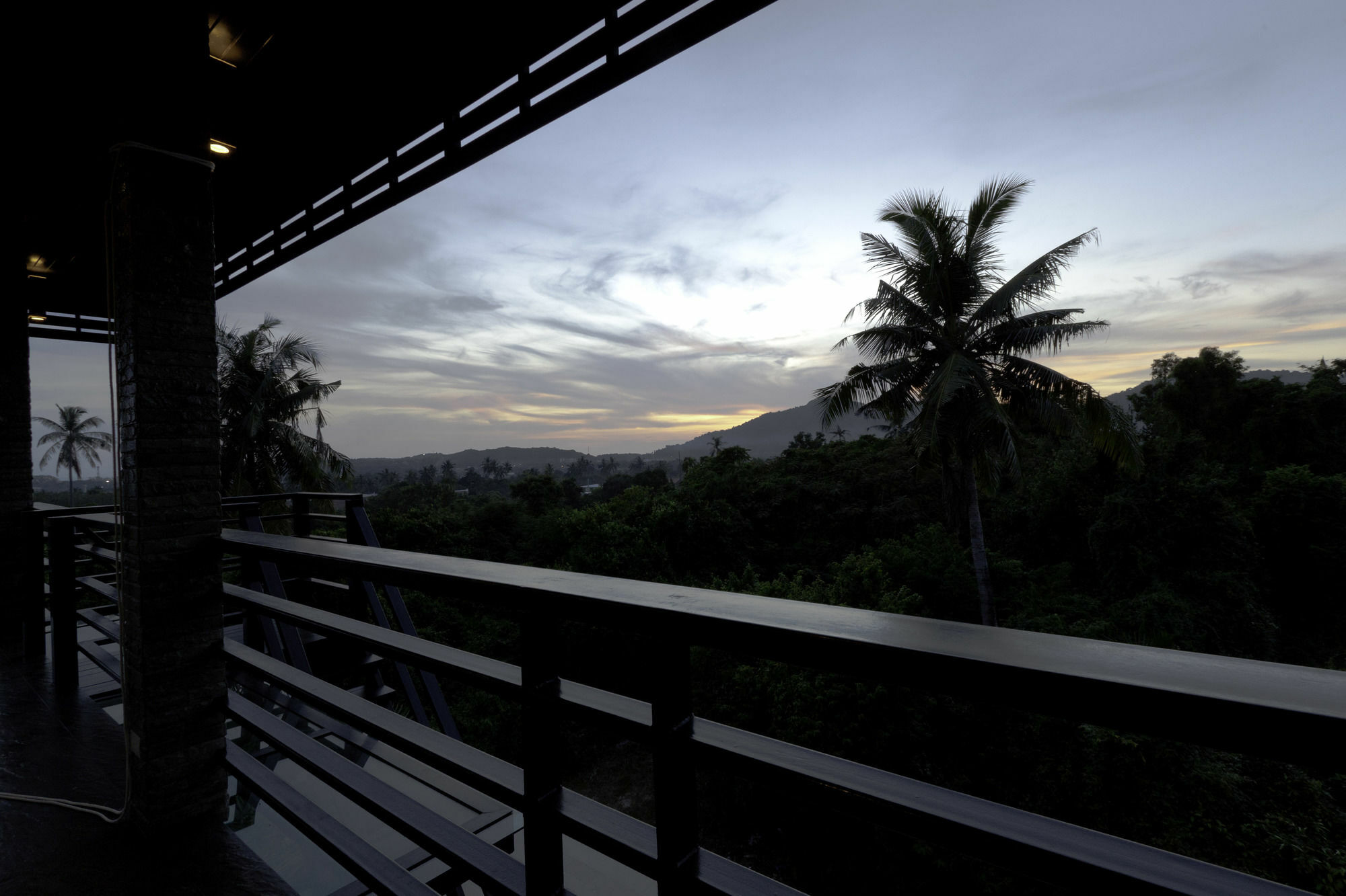 The Promenade Villa By Holiplanet Rawai Ngoại thất bức ảnh